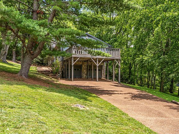 3rd image of 7708 Indian Springs Dr