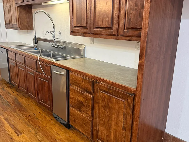 25 N Main St #MID DOWNSTAIRS — Photo 10