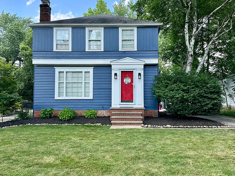 Mayview Rd — Photo 1