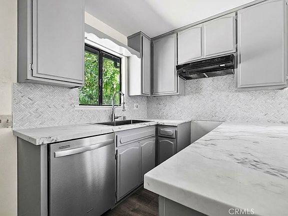 4th image of 7049 Salisbury Rd #2