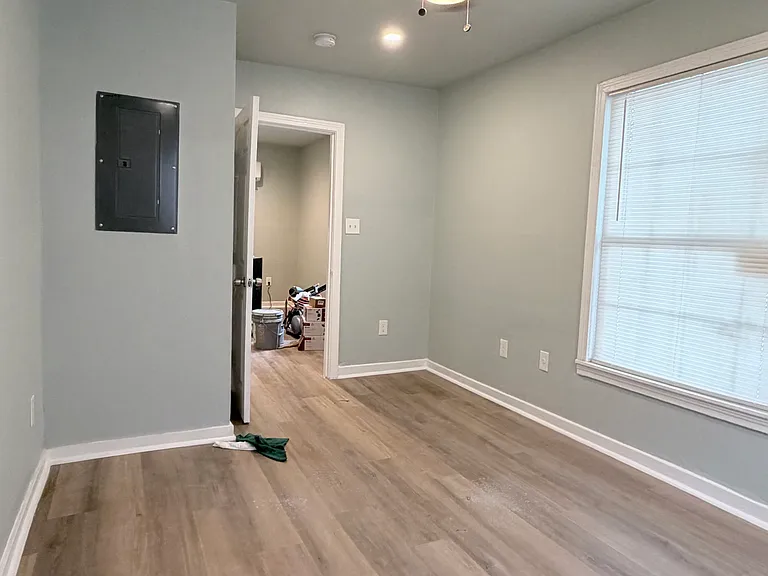 3821 Woodleigh St #1 — Photo 9