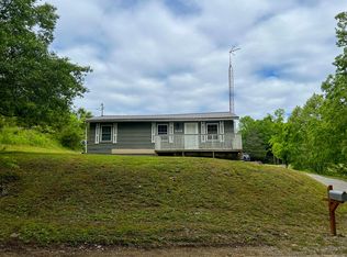 1005 Snavely Rd, Stamping Ground, KY 40379