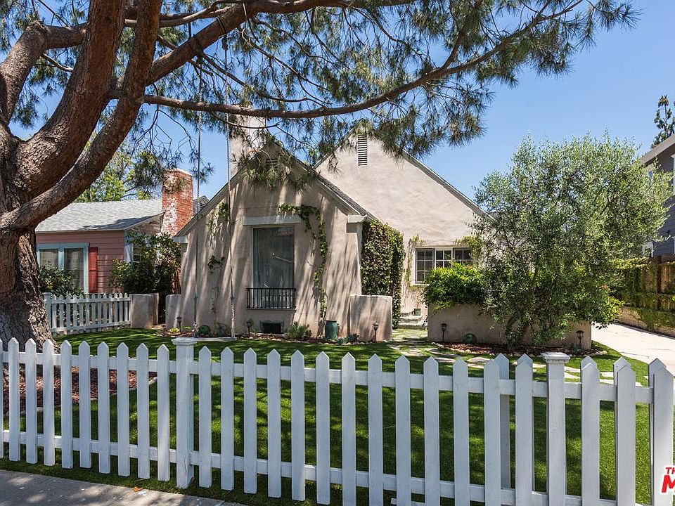 1st image of 4364 Farmdale Ave