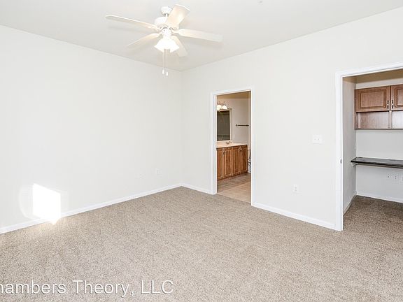 5th image of 12909 Centre Park Cir APT 303
