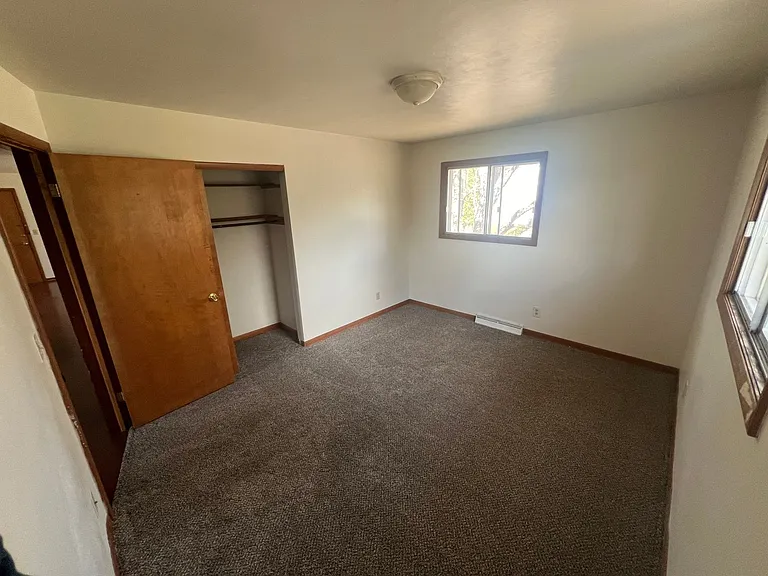 2231 Wickham Ave — Photo 8
