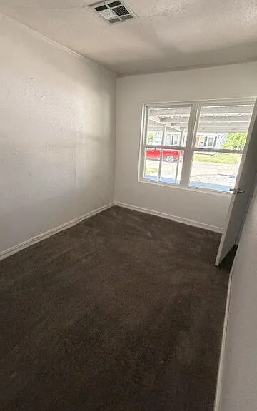 208 W Ercoupe Dr — Photo 10