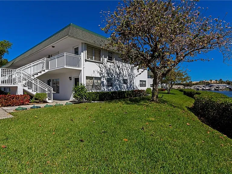2800 Indian River Blvd #G8 — Photo 1
