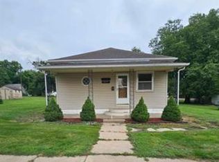 235 N Jefferson Ave, Grafton, NE 68365