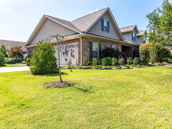 125 Tradewind Dr, Fort Oglethorpe, GA 30742