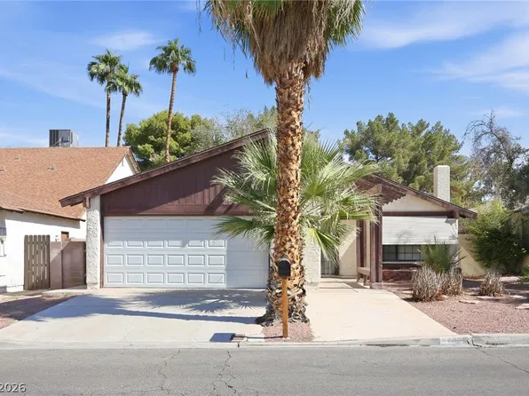4830 Mountain Valley Rd, Las Vegas, NV 89121
