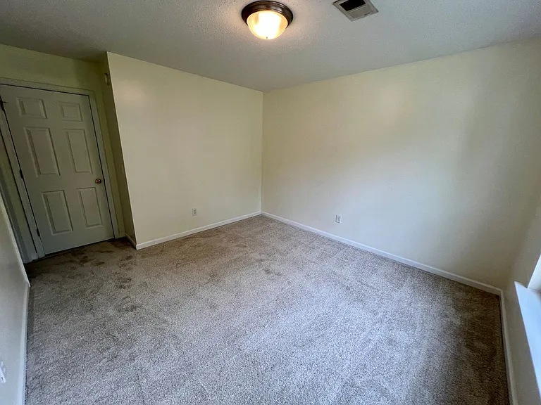 310 Wintergreen Rd — Photo 21