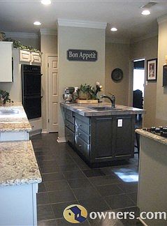 3rd image of 1211 Canyon Brk