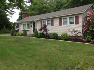 15 Gail St, Chelmsford, MA 01824
