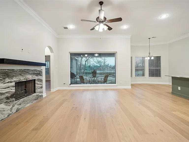 226 Jade Point — Photo 13