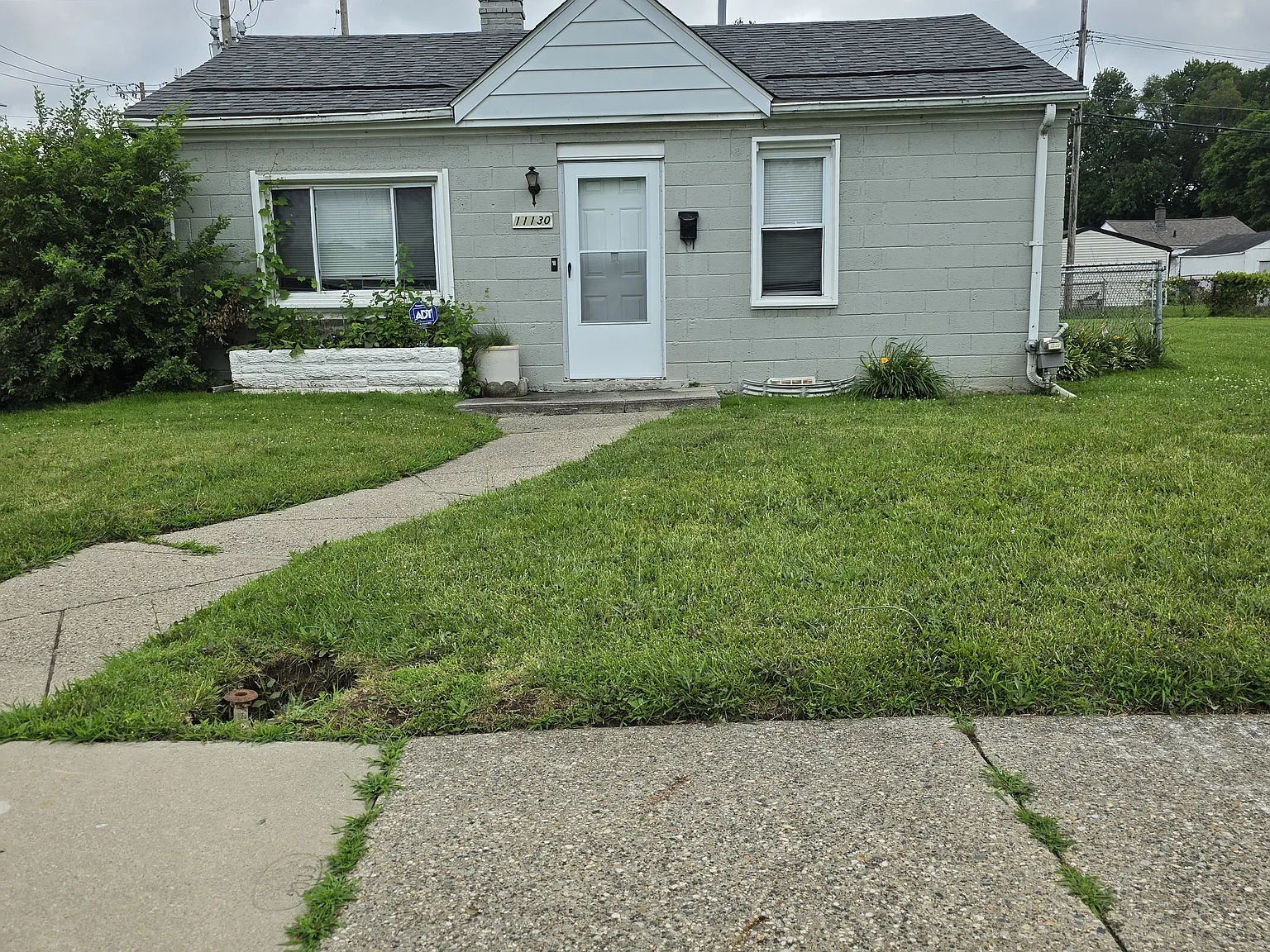 2 bed, 825 sqft, $1,375 — Photo 1