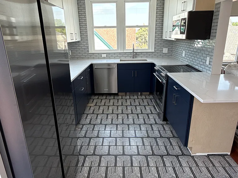 96 Munroe St #2 — Photo 11