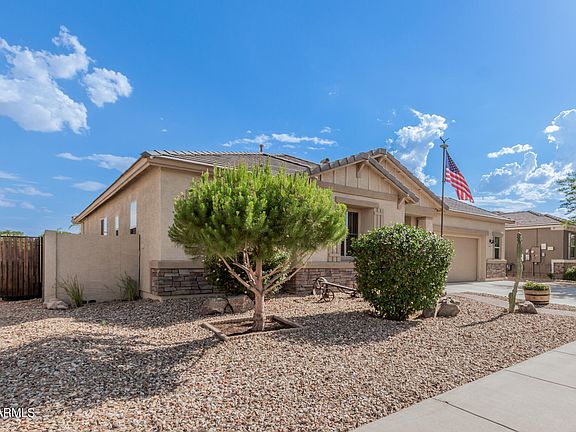3rd image of 18629 W CHERYL Drive