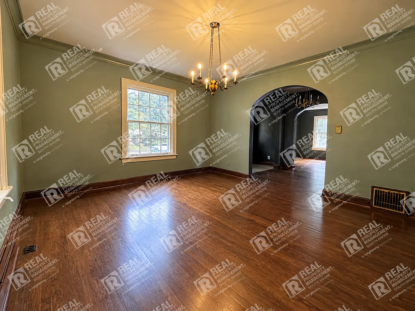 Historic Elegance & Timeless Character | 3 Bedrooms + Tandem Room | 2.5 Baths — Photo 3