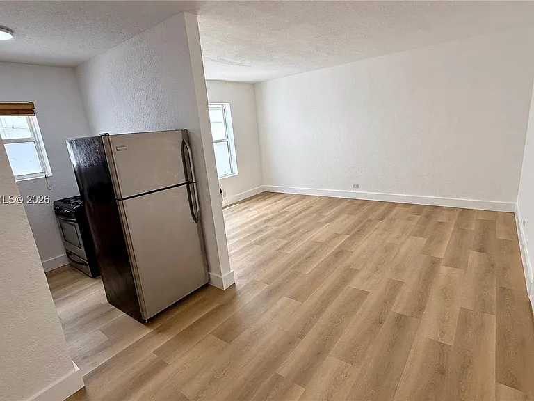 7334 Harding Ave #3 — Photo 4