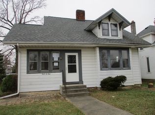 1201 N Willow St, Rushville, IN 46173