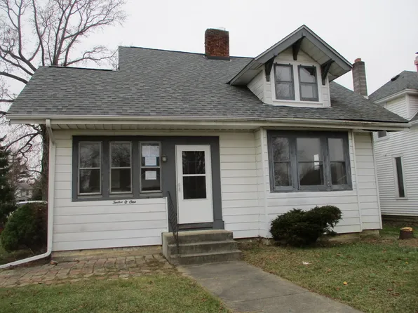 1201 N Willow St, Rushville, IN 46173