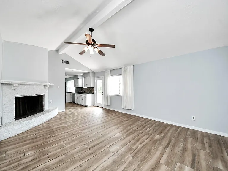 5954 Beaudry Dr — Photo 8
