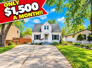 320 Julian Ave, Lansing, MI 48917