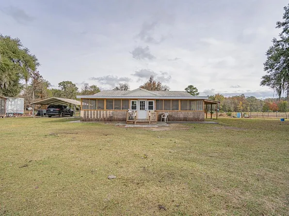 750 Copperhead Ln, Midway, GA 31320