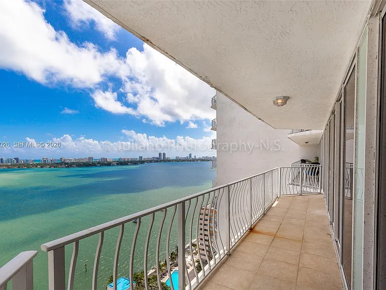 7601 E Treasure Dr #2309 — Photo 10
