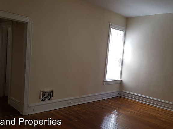 5th image of 4576 Evans Ave #A