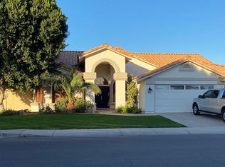 1635 W Honeysuckle Ln, Chandler, AZ 85248