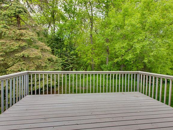 4th image of 4117 Thornhill Ln