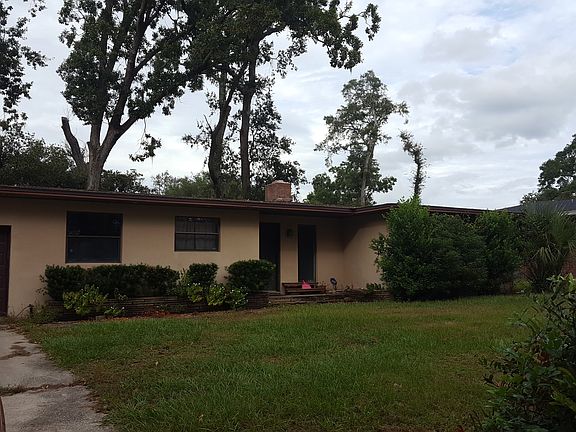 3rd image of 5335 Playa Way