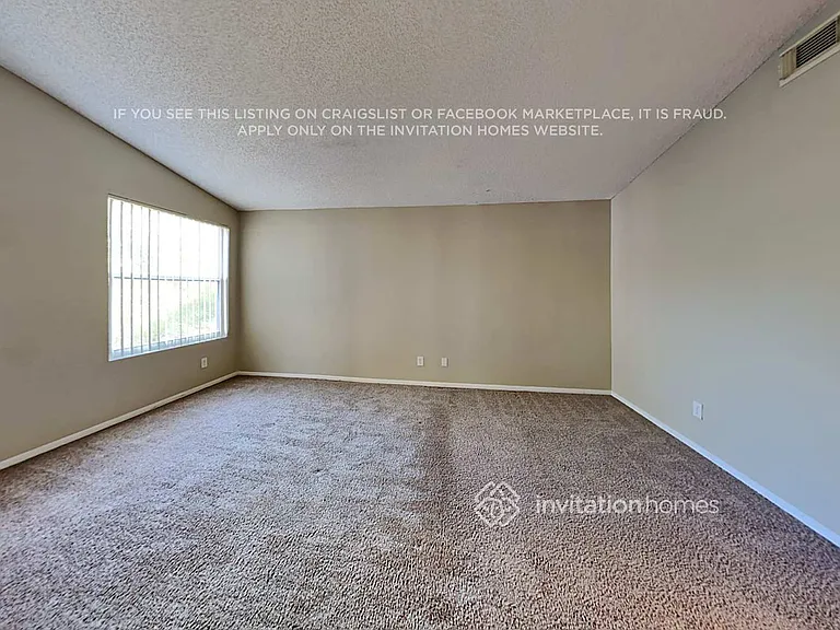 2121 NW 184th Way — Photo 14