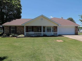 1119 Hawthorne Rd, Desloge, MO 63628