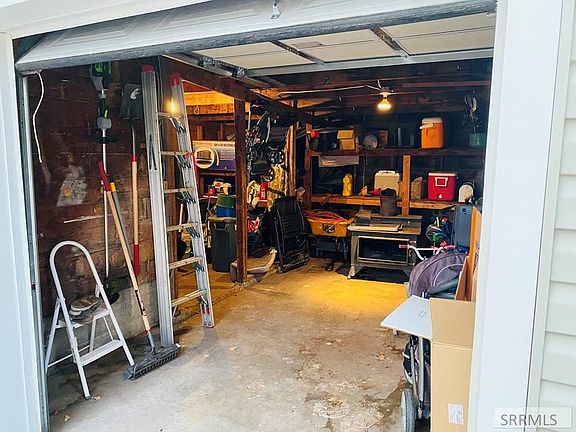 3rd image of 575 11th St