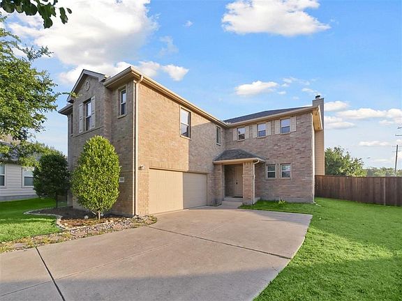 2nd image of 6800 Dove Tail Dr