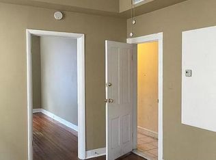 322 S Ann St #1, Baltimore, MD 21231