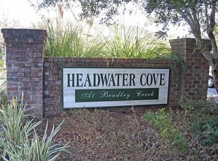 1064 Headwater Cove Ln, Wilmington, NC 28403