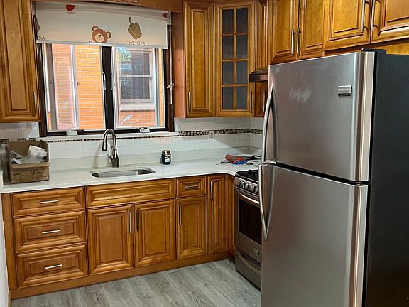 5th image of 4541 202nd St #1