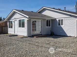 1011 E 64th St, Tacoma, WA 98404