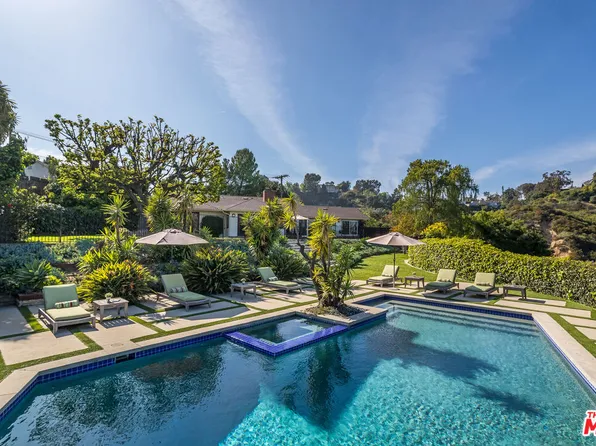 2618 Roscomare Rd, Los Angeles, CA 90077