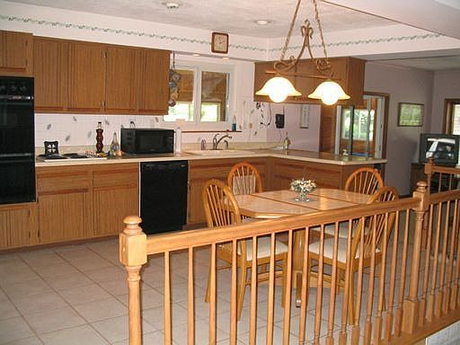 3rd image of 4487 Driftwood Dr