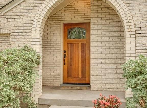 3rd image of 9610 El Patio Dr
