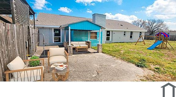 5th image of 19803 Elmwood Ave
