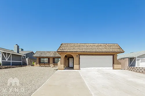 261 Queen Marie Ct Photo 1