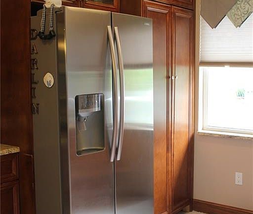 2nd image of 905 SW 48th Ter APT 201