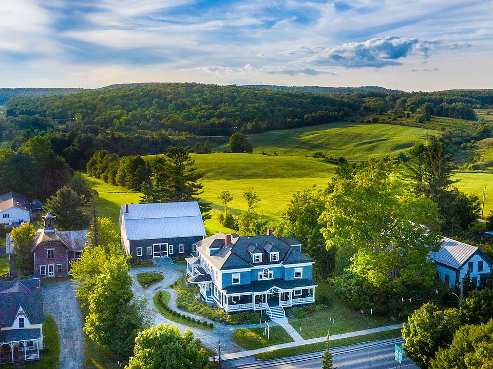 527 Main Street, Enosburg, VT 05450 Zillow
