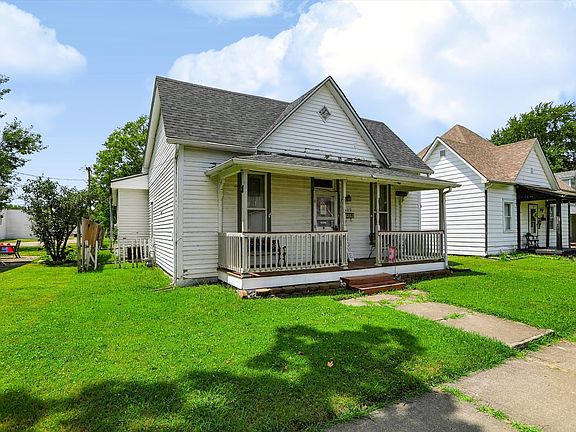 2nd image of 609 Montgomery St