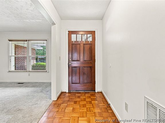 4th image of 940 Flintwood Rd